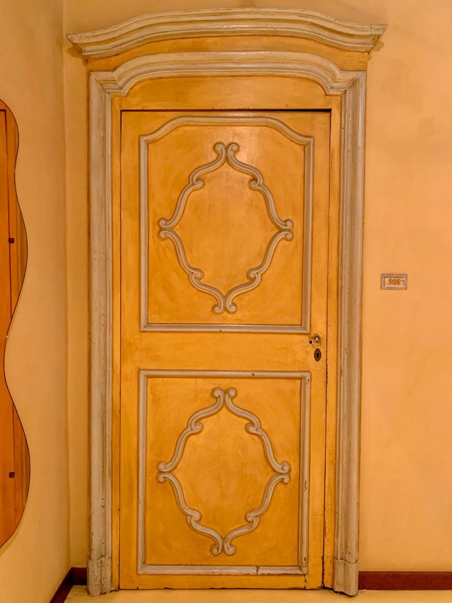 B&B Saluzzo Paesana 1718 Турин Екстер'єр фото