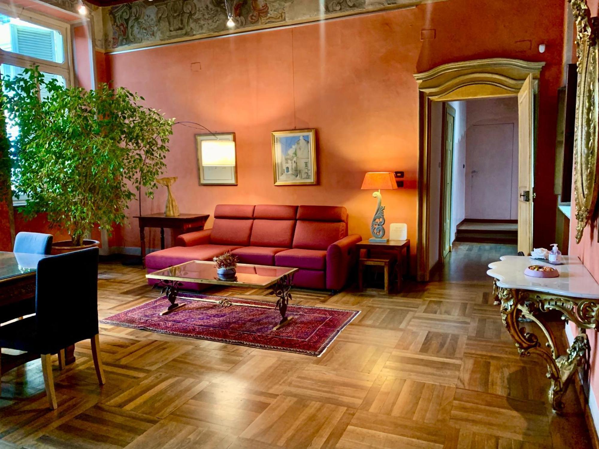 B&B Saluzzo Paesana 1718 Турин Екстер'єр фото